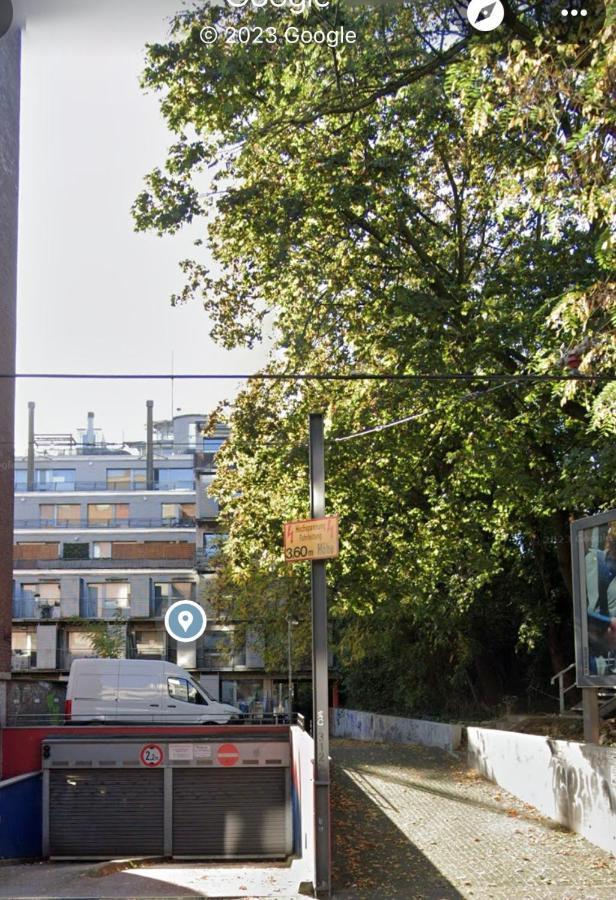 Central Private Rooms In Popular Neighborhood! Koln Bagian luar foto